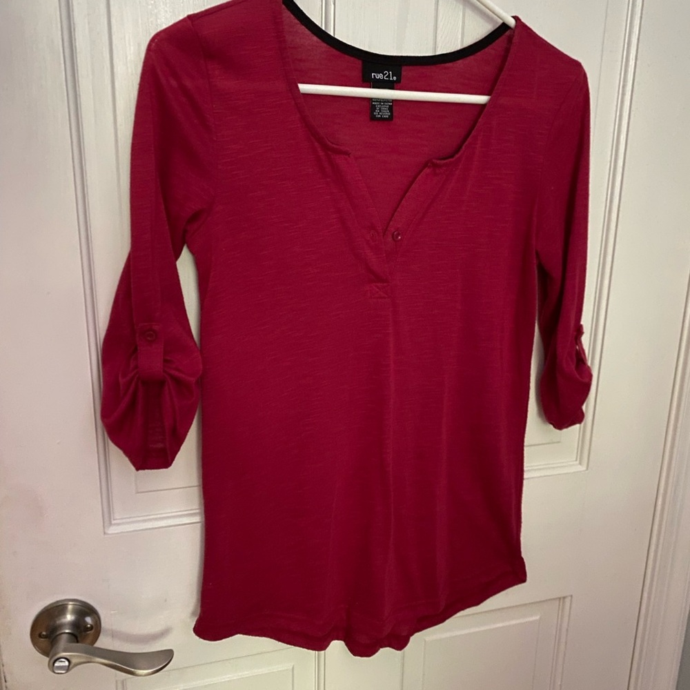 Rue21 Raspberry V-Neck Henley Long Sleeve Top